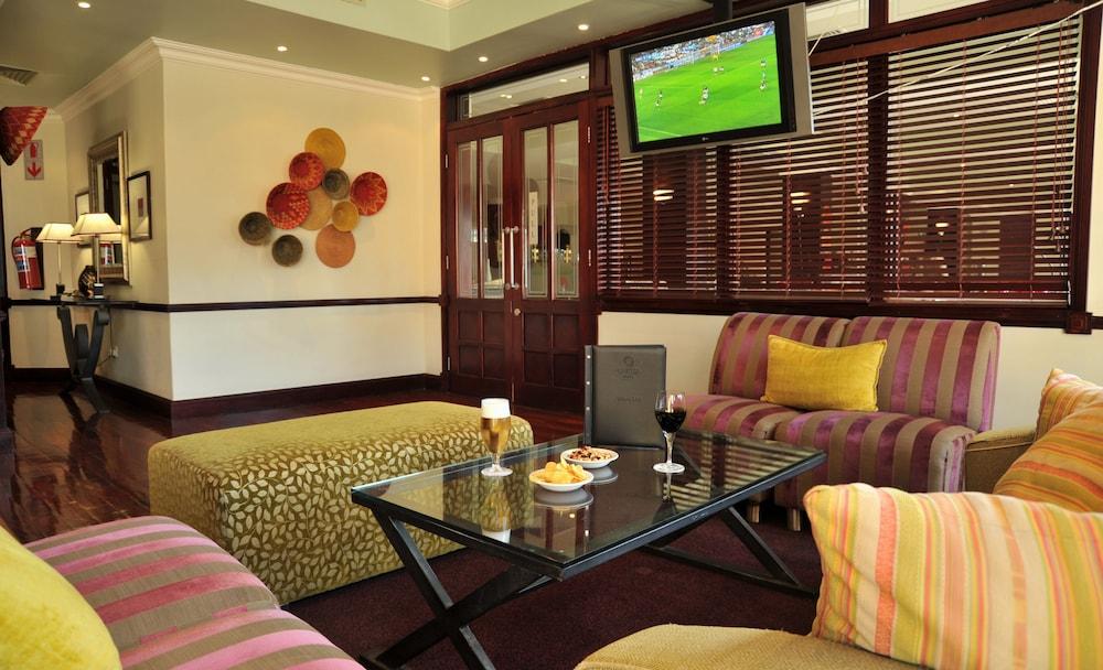Cresta President Hotel Gaborone Eksteriør billede