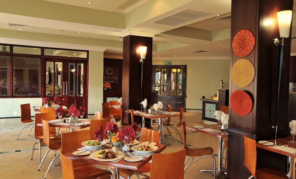 Cresta President Hotel Gaborone Eksteriør billede