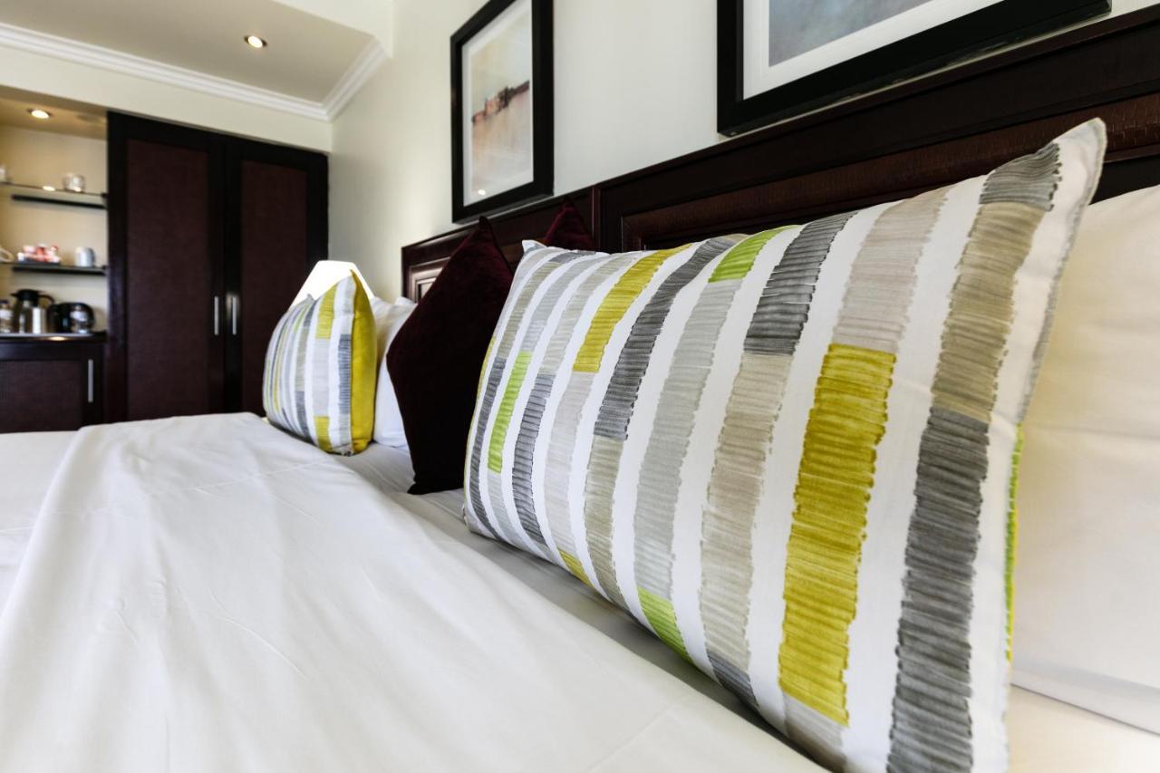 Cresta President Hotel Gaborone Eksteriør billede