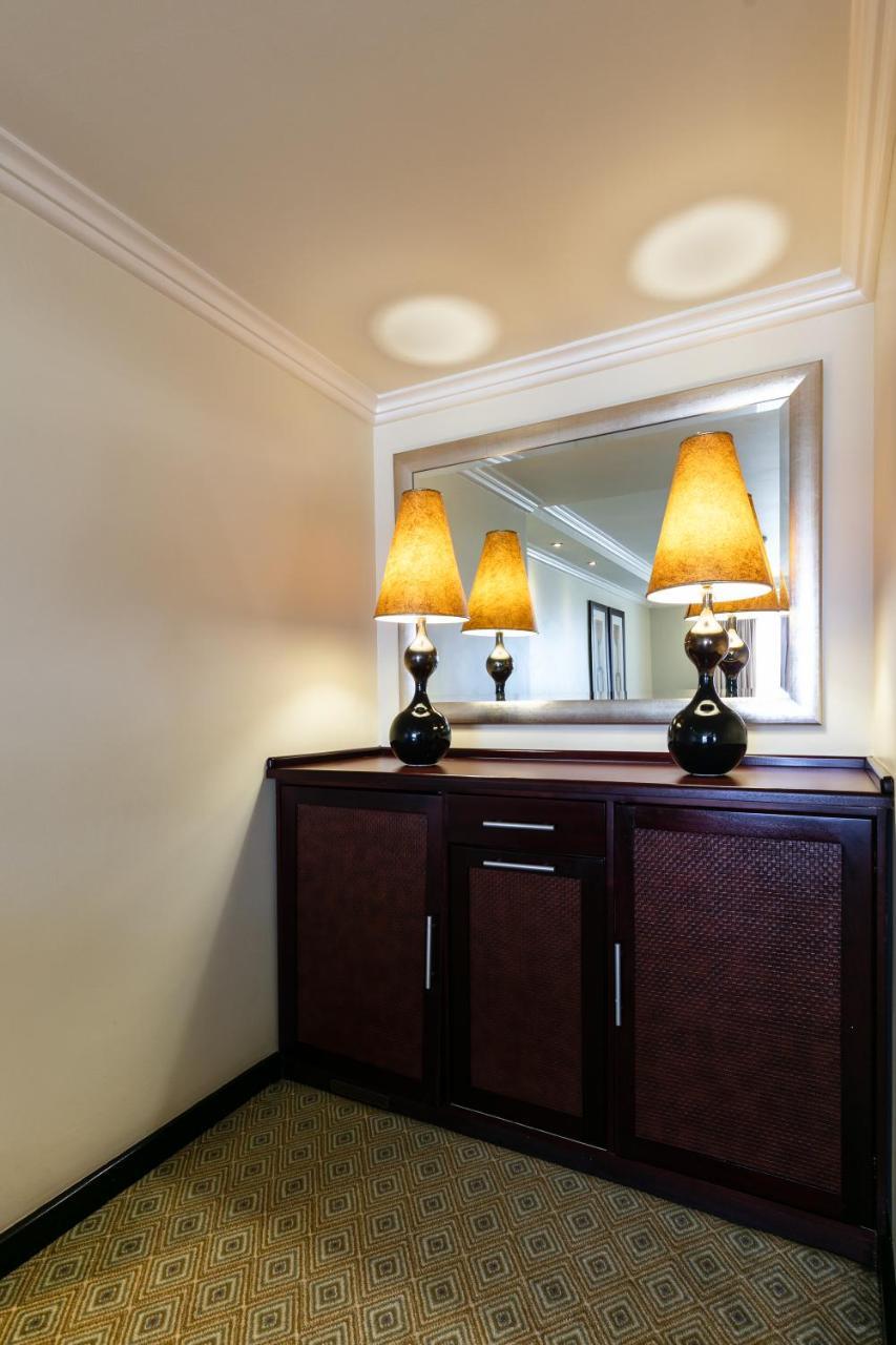 Cresta President Hotel Gaborone Eksteriør billede