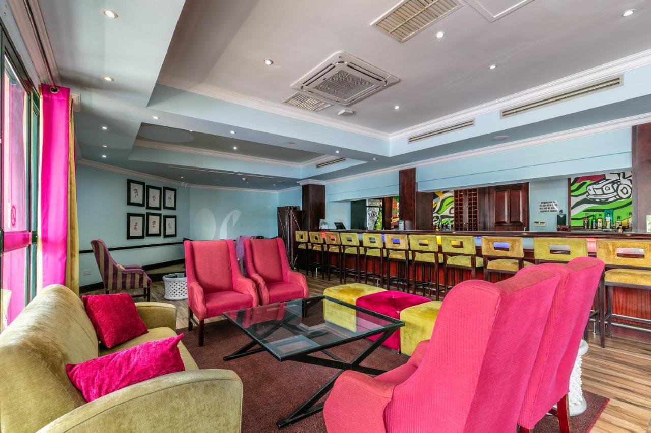 Cresta President Hotel Gaborone Eksteriør billede